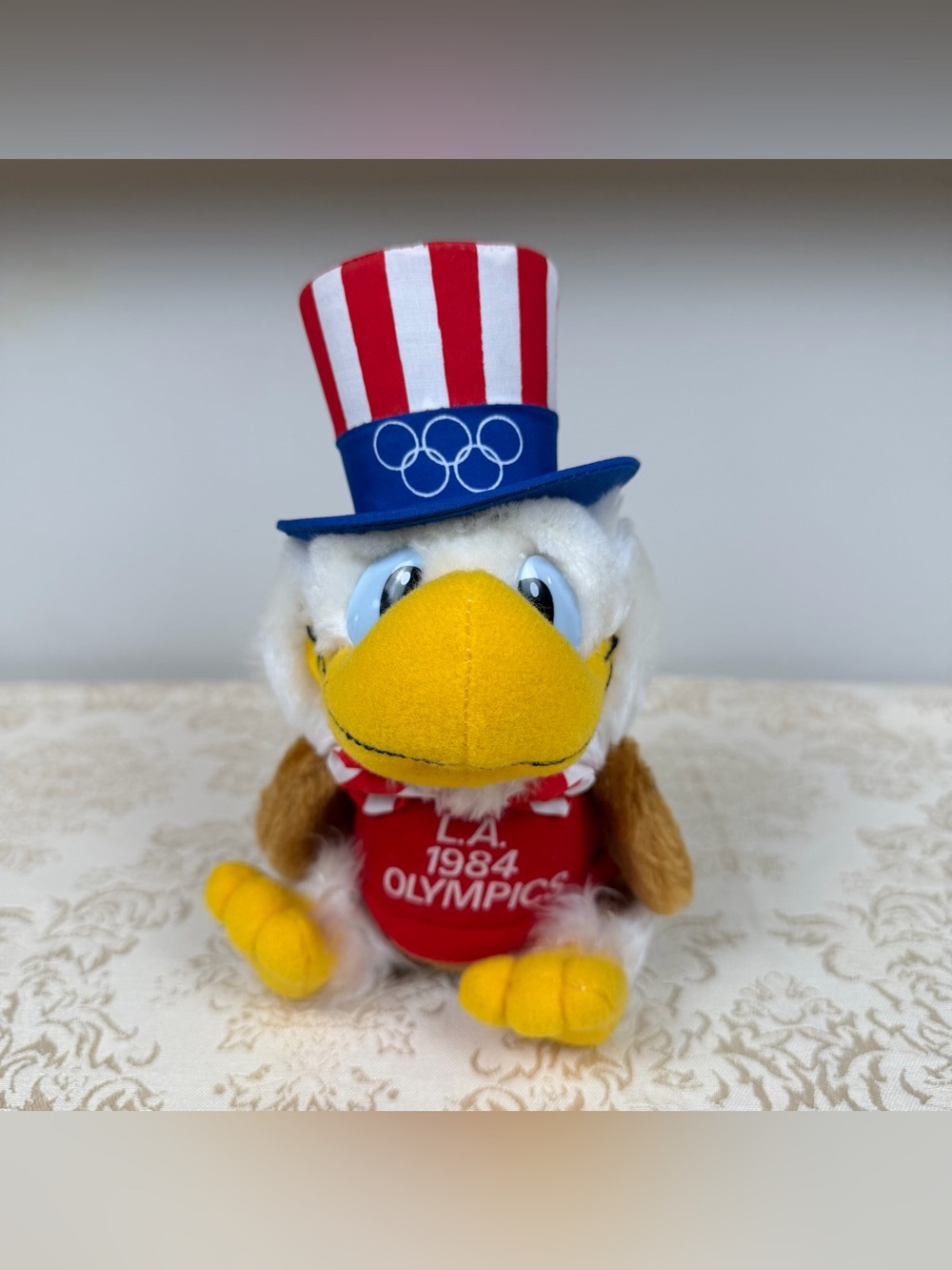 LA 1984 Olympics Eagle Plush with Patriotic Top Hat Applause